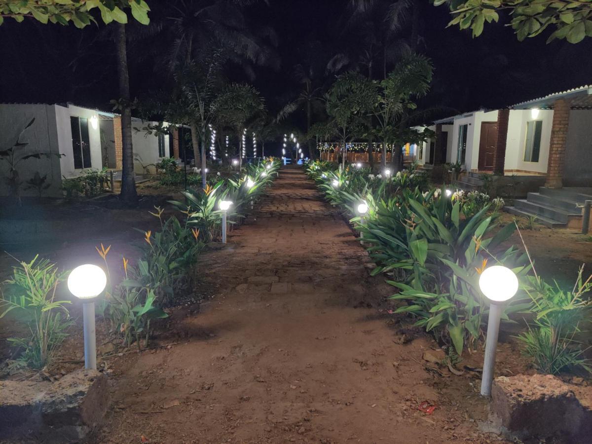 Vishraanti Beach Stay Kumta Esterno foto
